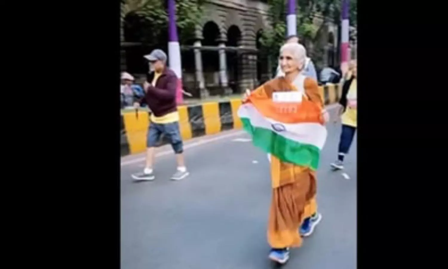 80-year-old grandma wows netizens after running Mumbai Marathon