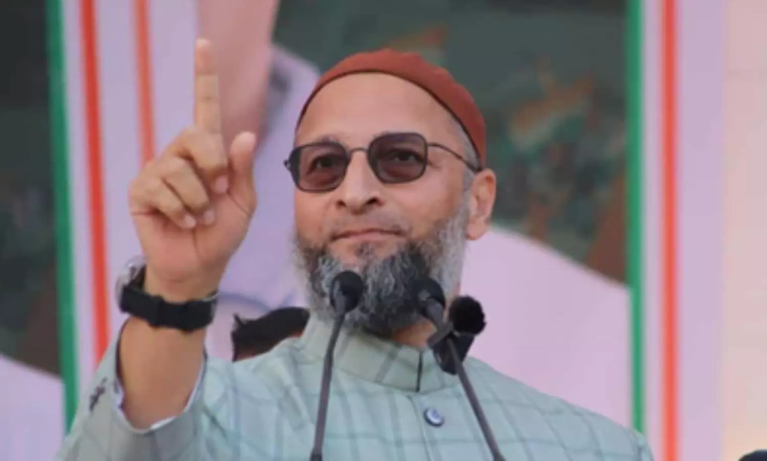 Challenging BJP to ban the movie on Godse: Asaduddin Owaisi