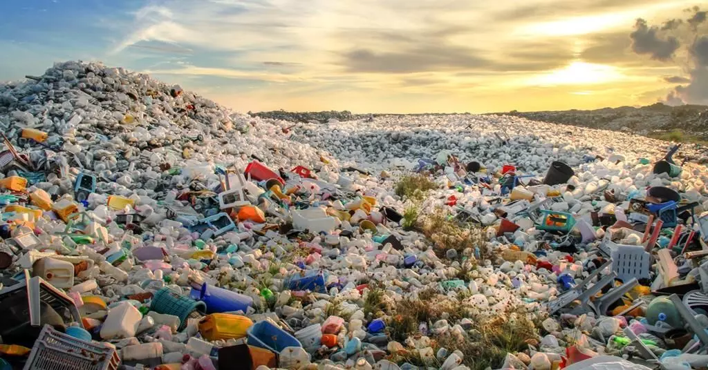 Scientists create recyclable, not-from-crude-oil plastic