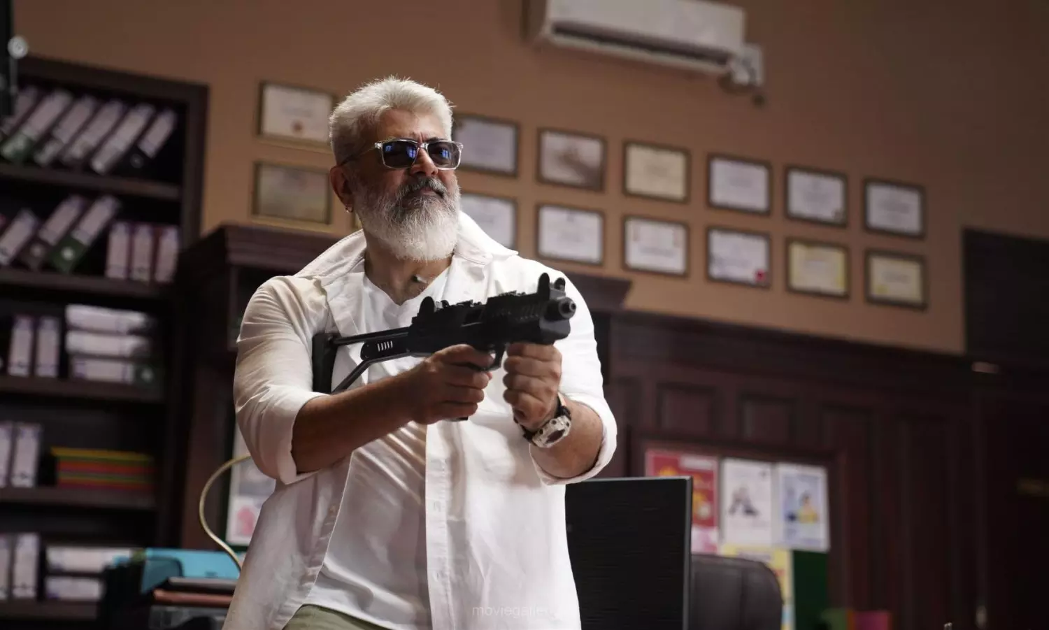 Ajiths Thunivu inspires man to rob bank in Tamil Nadu