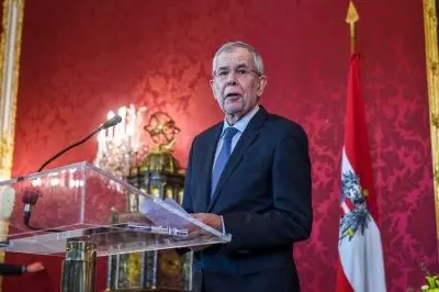 Alexander Bellen sworn in as Austrian President for 2nd term