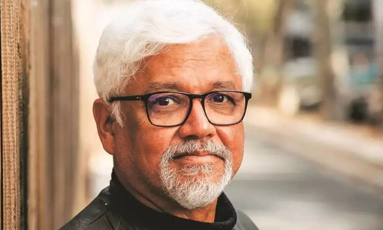 Colonial sentiments rule in Indian mines: Amitav Ghosh