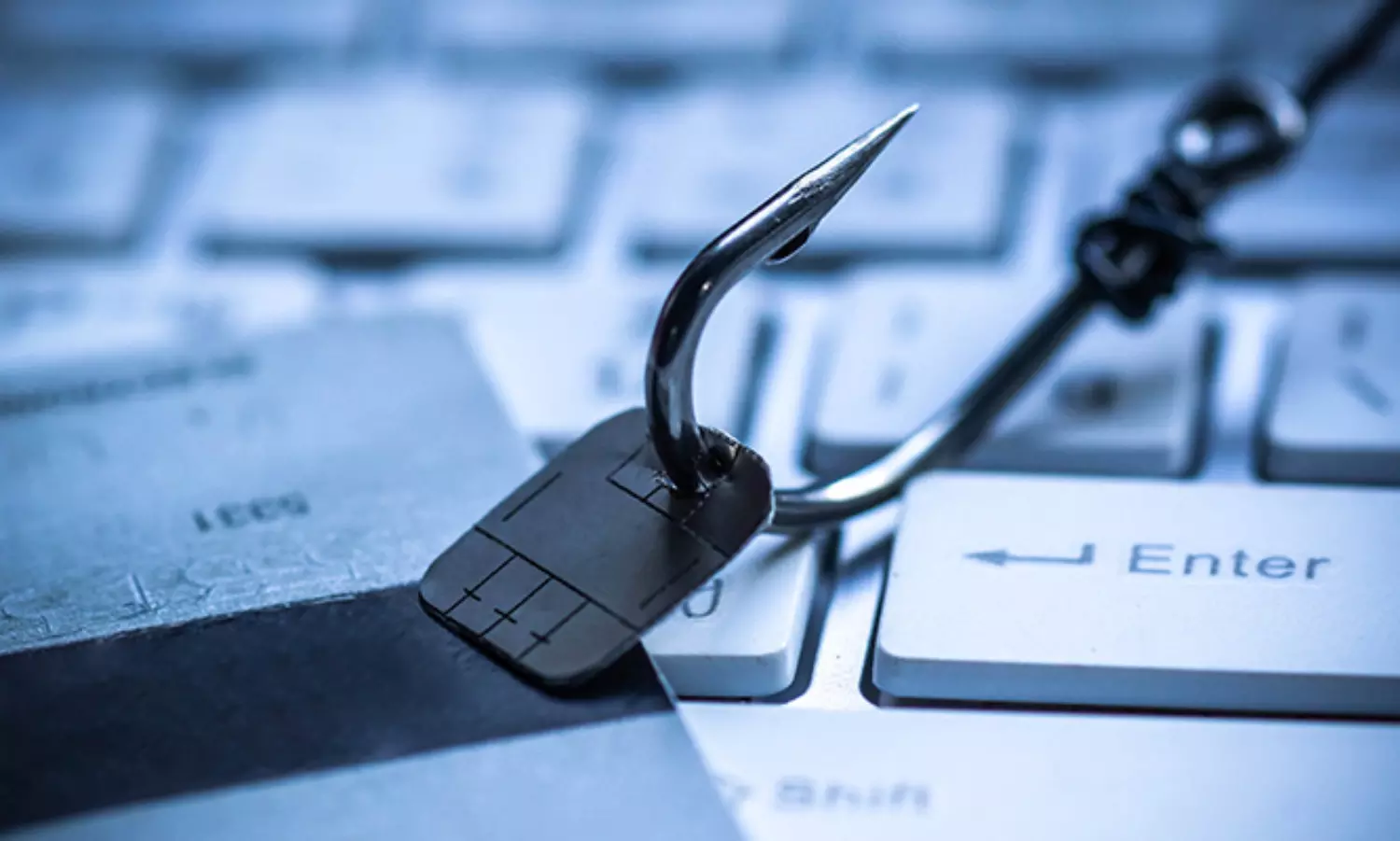 Spear phishing: cyber fraudsters impersonate as CEO of IT firms: Report