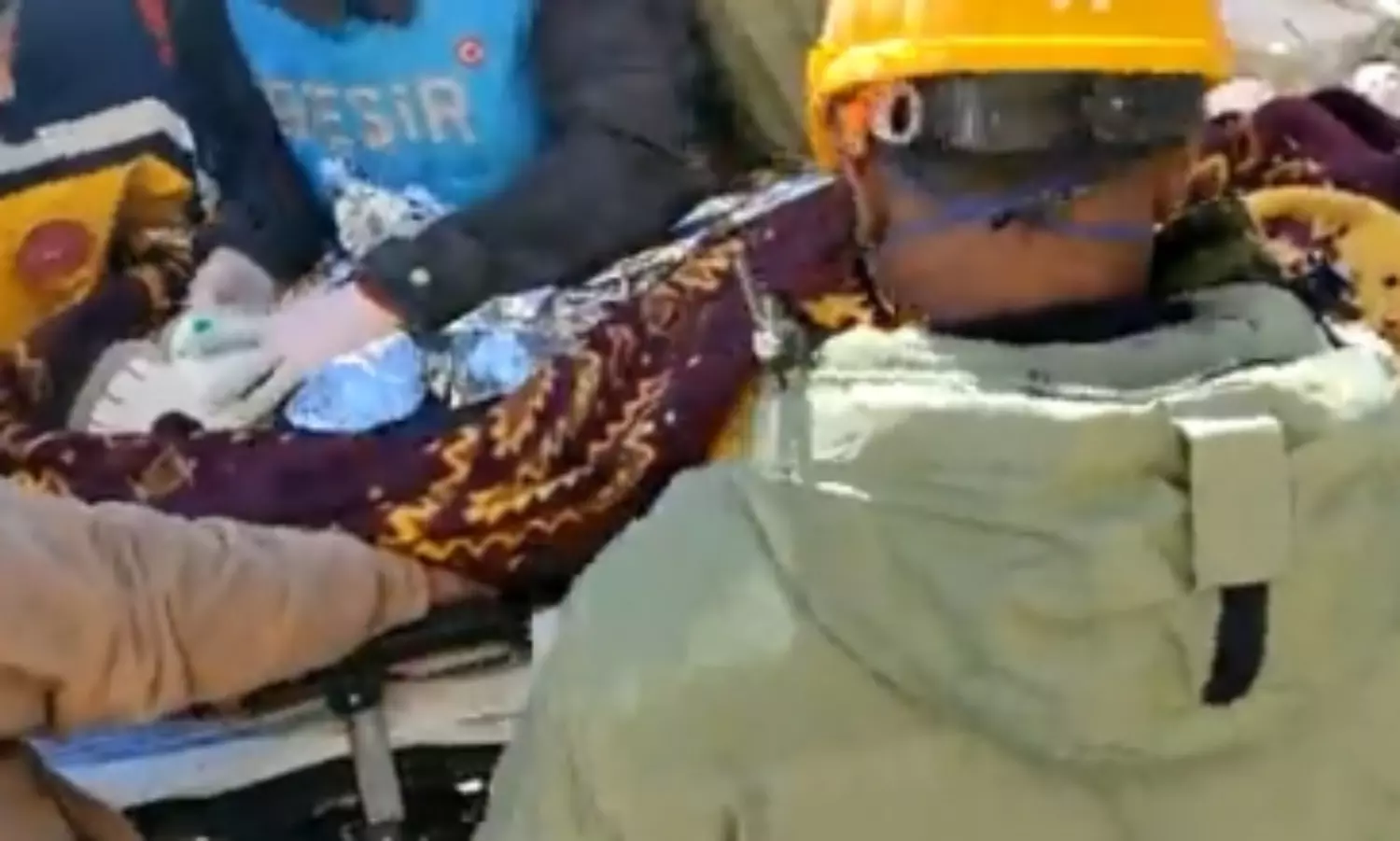 Turkey earthquake: NDRF pulls 6-year-old girl out of rubble alive