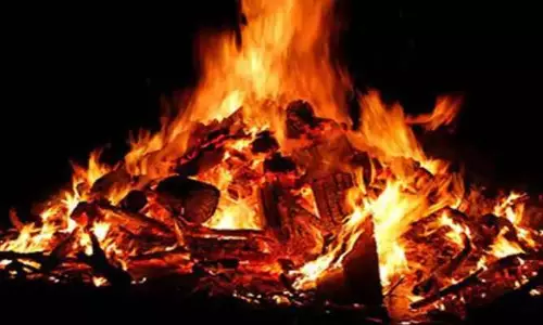 Man ends life by jumping into own funeral pyre in Kerala Man ends life by jumping into own funeral pyre in Kerala