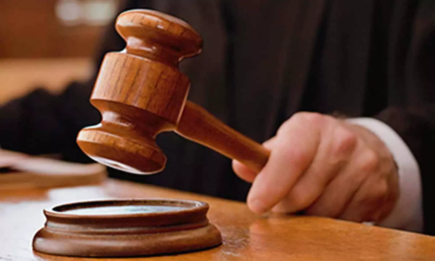 Extra-judicial confessions need strong evidence to corroborate: SC