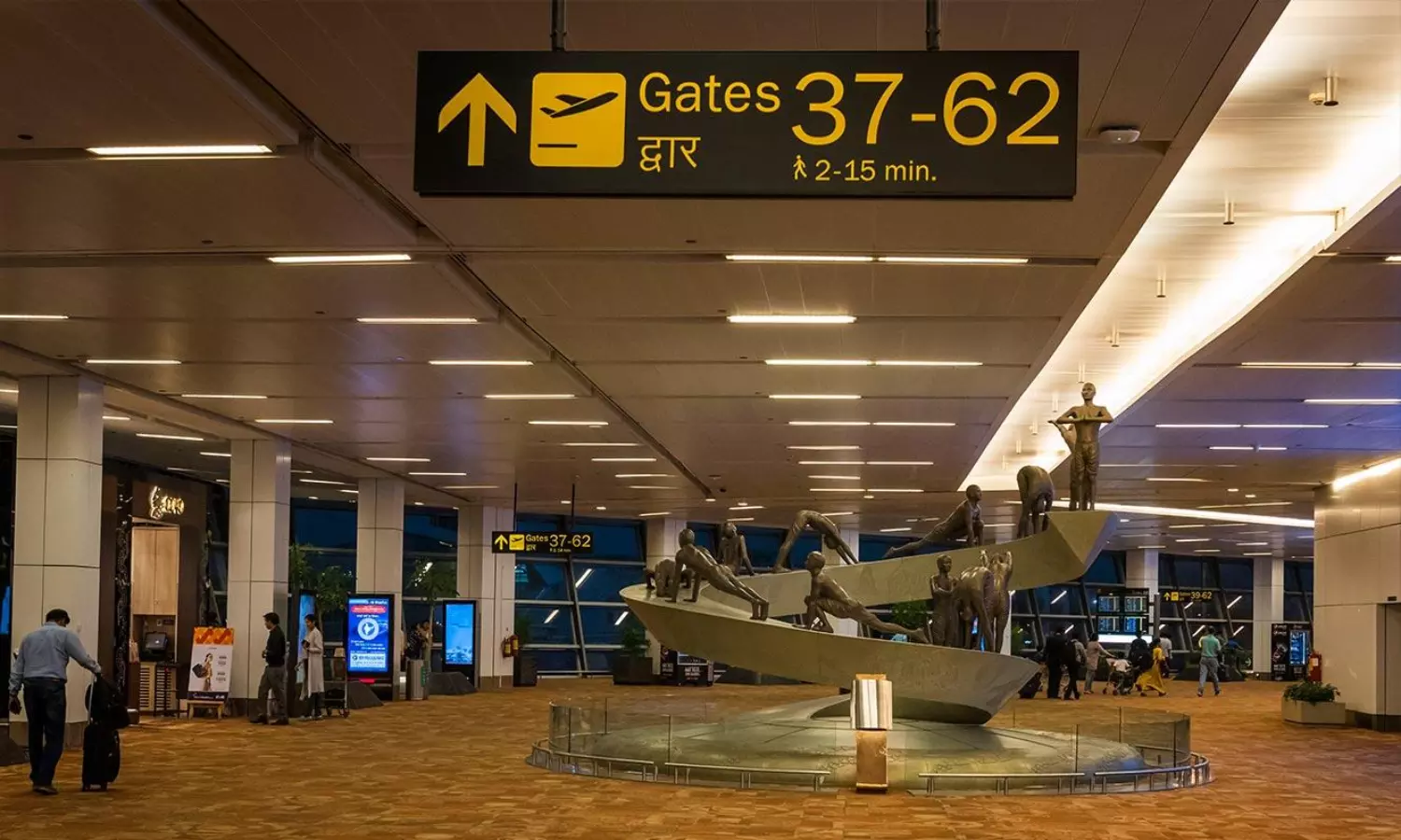 Delhi airport: CISF arrests 3 for carrying fake RBI papers