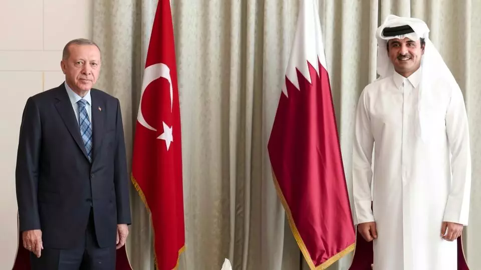 Qatari emir visits Turkiye, as earthquake toll rises above 24K