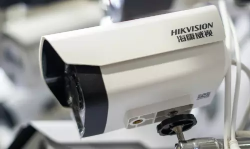 Australia Removes China-Made Cameras From Politicians Offices