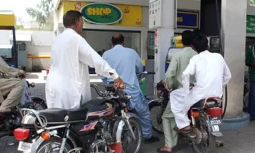Fuel prices at record high in Pakistan following the finance bill
