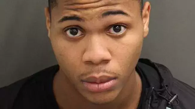 US gunman returns to the crime scene, kills TV reporter and a girl