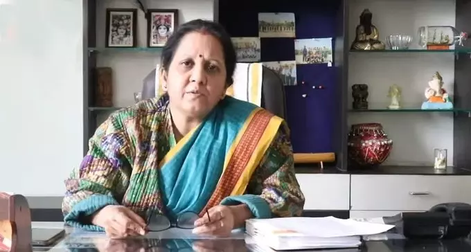 Principal of Indore College Set on Fire by Ex-Student Succumbs to Injuries Principal of Indore College Set on Fire by Ex-Student Succumbs to Injuries