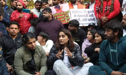 #metoo probe committee member leaks sensitive info: Wrestler Phoghat