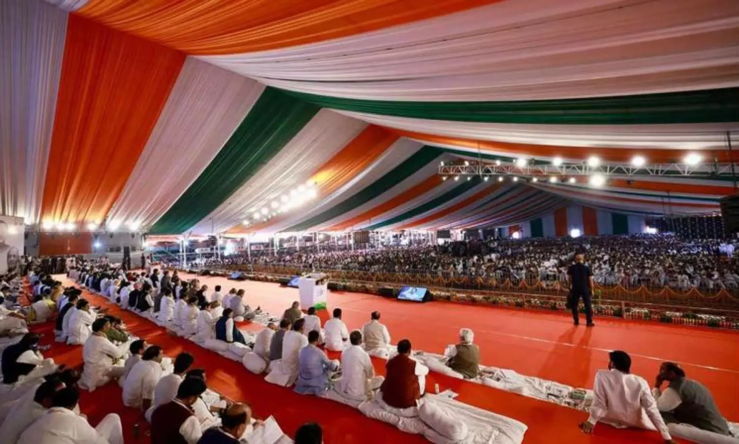 The Congress with a new direction and decisions