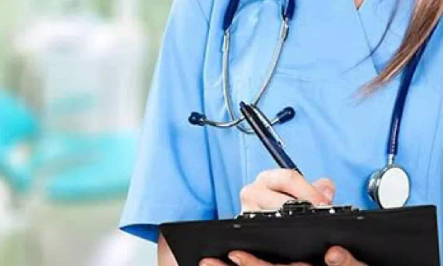 More than 100 Indian healthcare professionals to be hired in UK