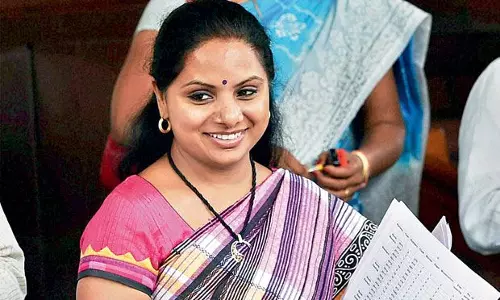 ED serves notice to Telangana CMs daughter Kavitha in Delhi liquor case