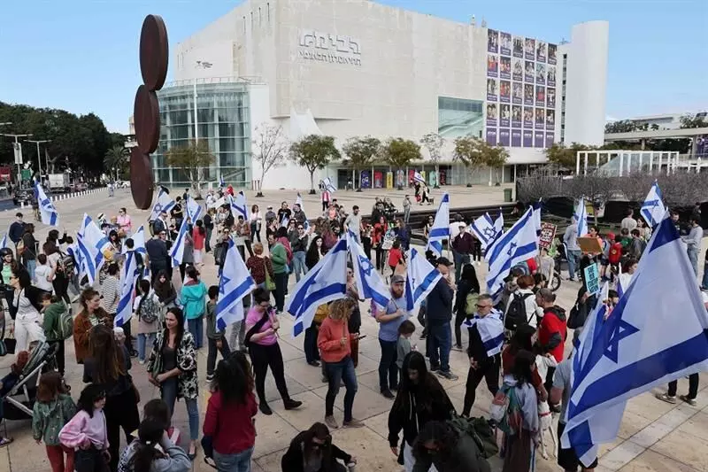 Israelis stage day of resistance against Netanyahu plan