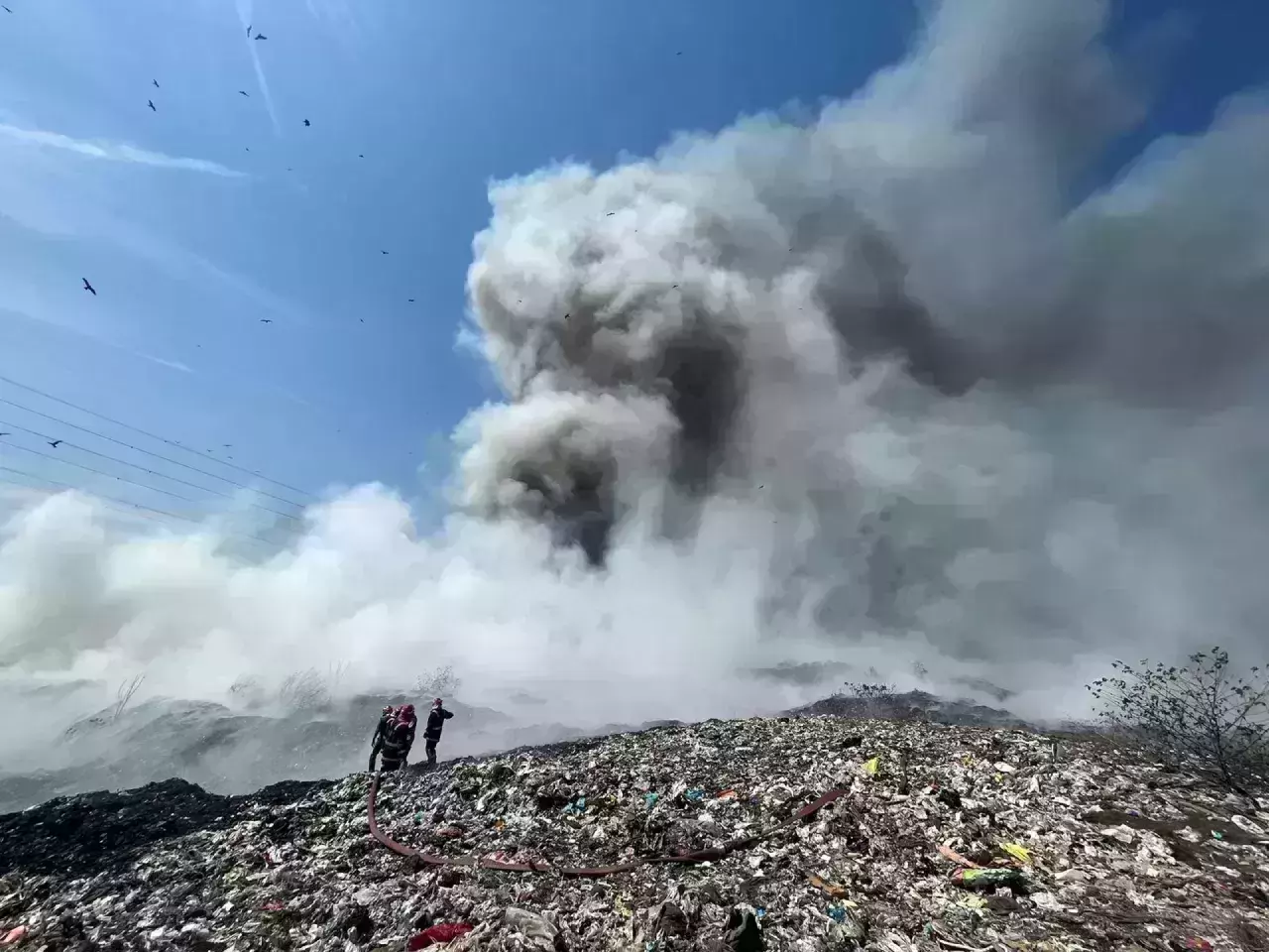 Brahmapuram Fire: Fire Dept accuses Kochi Corporation of neglecting its warnings