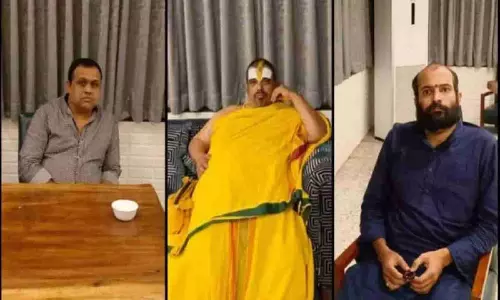 SC restricts Telangana police from continuing probe into BRS MLAs poaching case