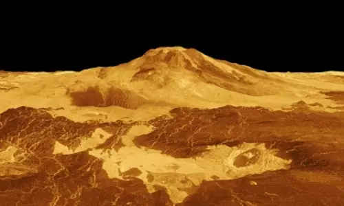 1st evidence of volcanic activity on Venus detected by scientists