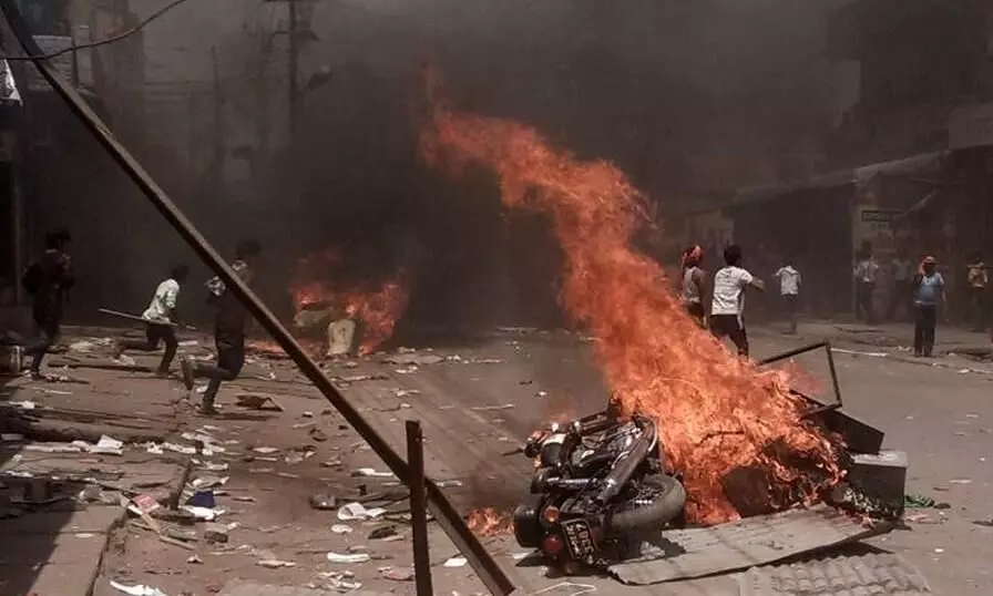 Ram Navami: clashes in Howrah; vehicles torched; riot police deployed