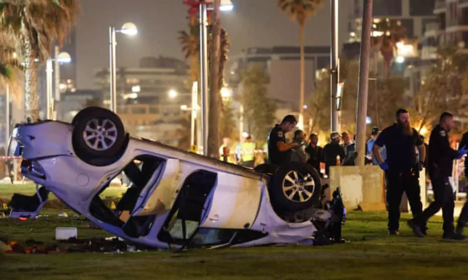 One killed and five injured in violence in Tel Aviv