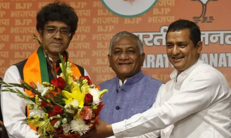CR Kesavan, ex-Cong leader & C Rajagopalacharis great grandson, joins BJP