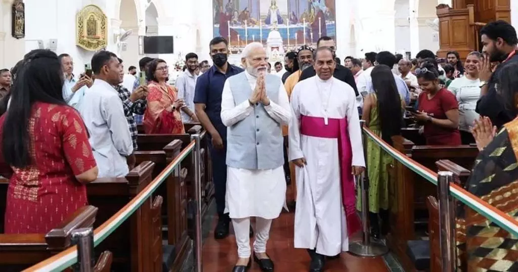 PM Modi visits Sacred Heart Cathedral Church in Delhi on Easter