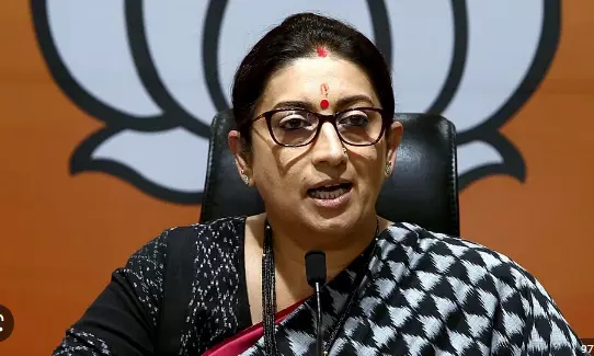 Smriti Irani appeals to Meta to work for children in emergencies