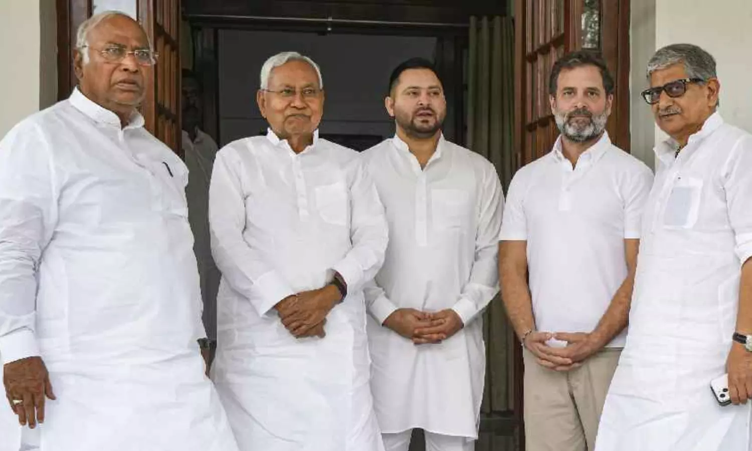 Rahul Gandhi, Opposition leaders pledge to unite against BJP in 2024 elections