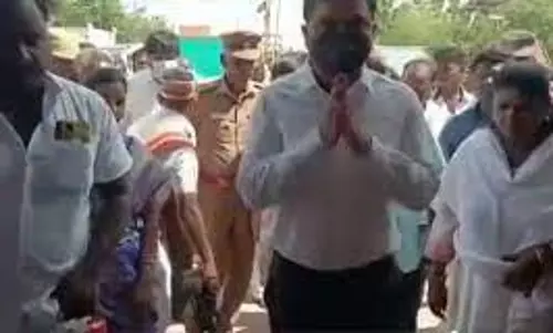 Collector in Tamil Nadu asks assistant to carry his shoes, sparks outrage