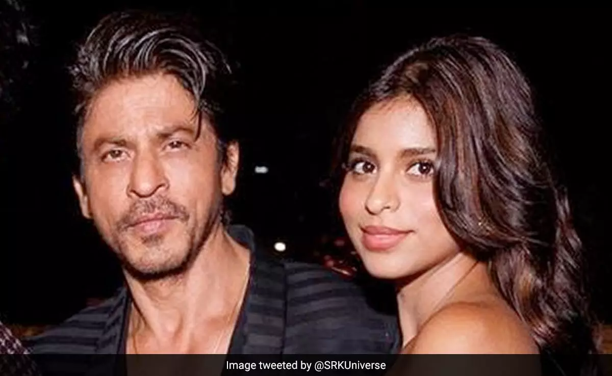 Shah Rukh Khan writes well-dressed, well-spoken on daughter Suhanas Maybelline gig