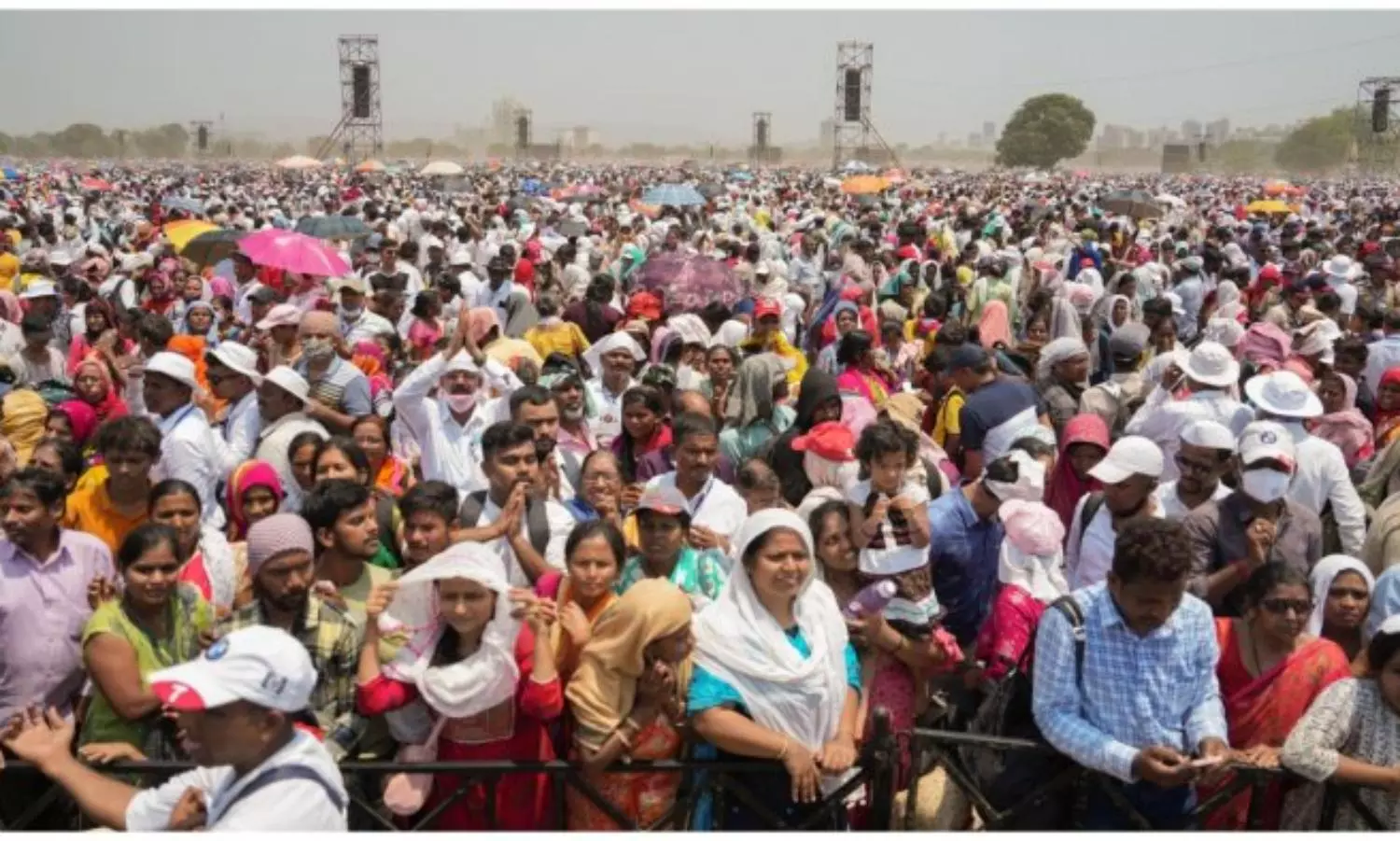 11 die of heat stroke, 4 hospitalised after Maharashtra Bhushan award ceremony