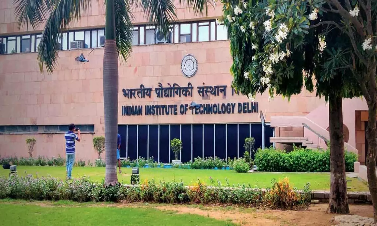 IIT council meet today to discuss fee hike, measures to stem student suicides