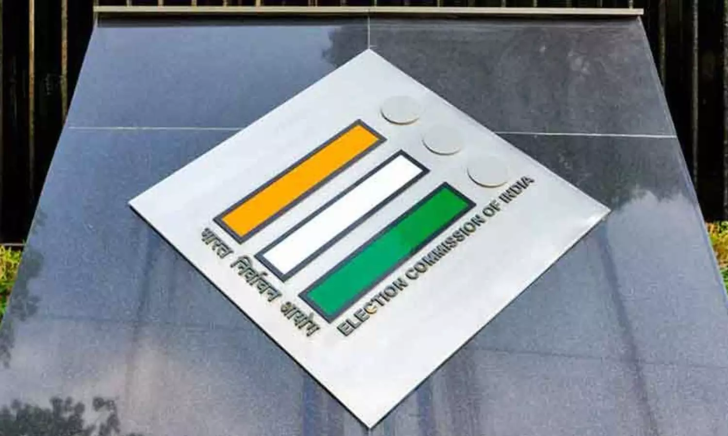 Over 3,600 candidates file 5,102 nominations for Karnataka polls; scrutiny today