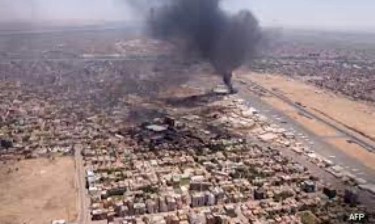 Chaos descends on Sudan after ceasefire ends following airstrikes: report
