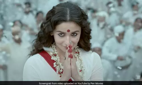 Big win for Gangubai Kathiawadi, Badhaai in Filmfare Awards 2023