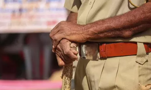 Habitual drinkers: voluntary retirement for 300 Assam police officers