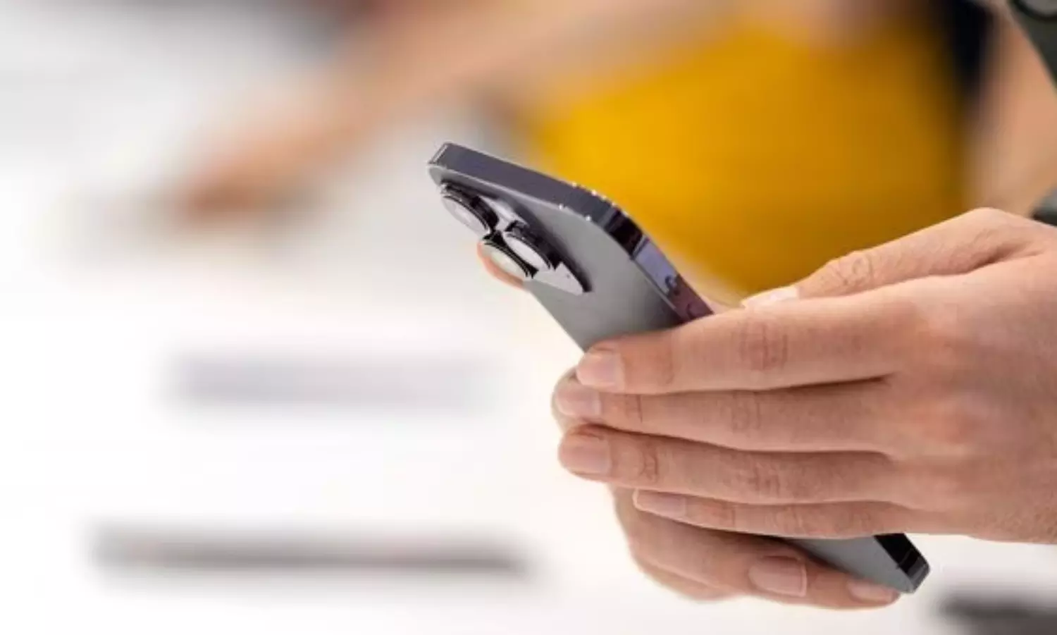 Centre blocks 14 mobile messenger apps used by terrorists to communicate with Pakistan