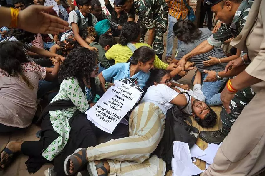 Delhi police detain 30 student activists at DU north campus