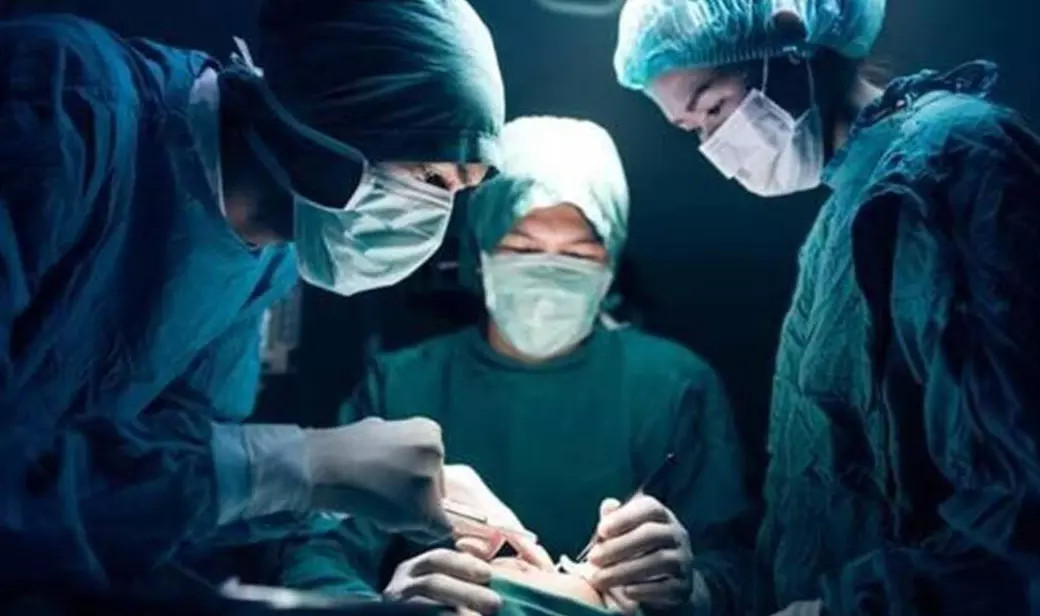 US doctors perform first-ever critical brain surgery on an unborn baby