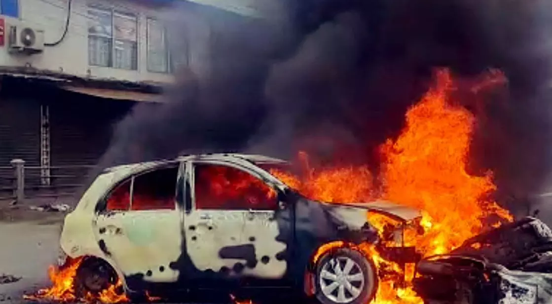 Violence in Manipur goes uncontrollable, shoot-at-sight orders issued as law and order falls