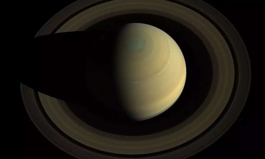 NASA Instagrams awe-inspiring photo of Saturn
