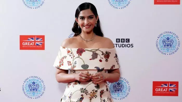 ‘Embarrassing’: Sonam Kapoor trolled by netizens for her speech at King Charles coronation concert