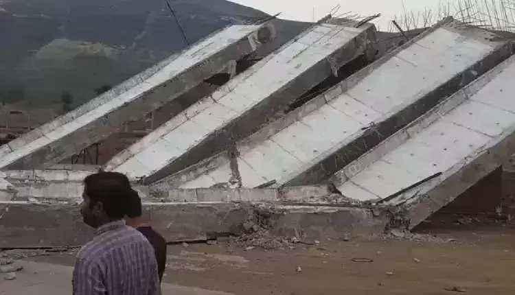 Incomplete bridge collapses on Mumbai-Nagpur super expressway, no casualties