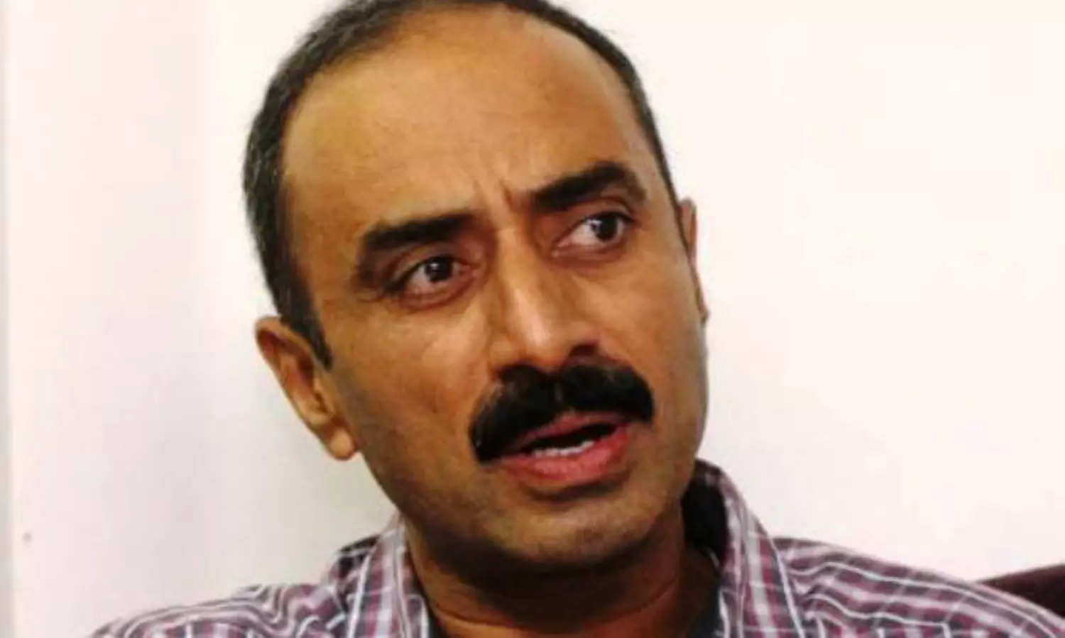 SC declines Sanjiv Bhatt’s plea for recusal of justice Shah in custodial death case