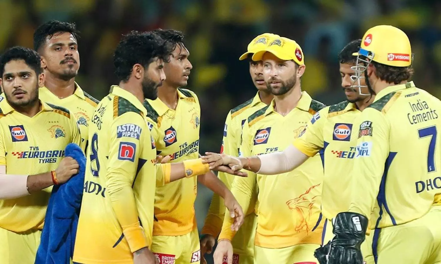 IPL: Dhonis men make 7th win; Delhis qualifier dreams get dented
