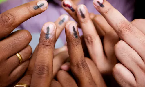 Voting for crucial Karnataka Assembly elections begins
