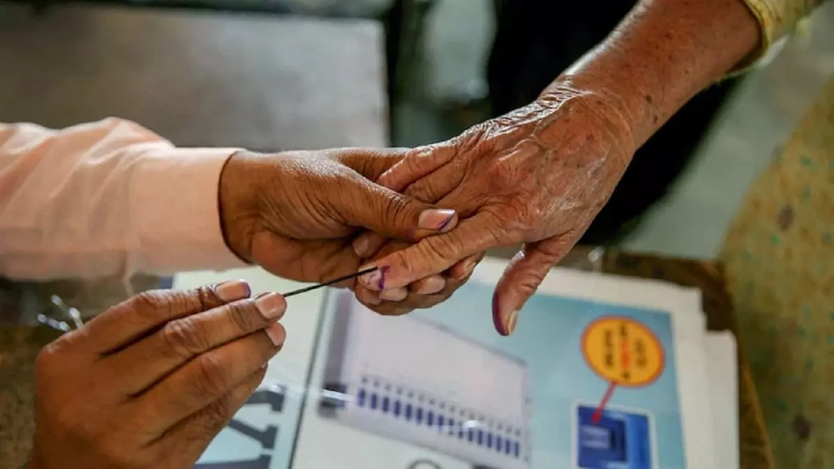 Record 73.19 % voter turnout in Karnataka Assembly elections: EC