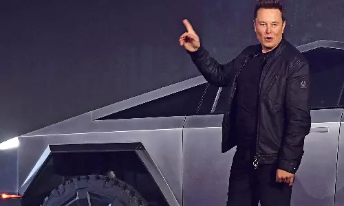 No one can join Tesla, even as a contractor: Musk tells executives